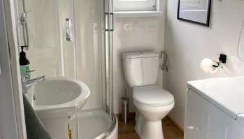 Lubiatovo - Foto 5, towels, Shower