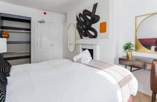 Flatzy - City Centre Mansion 2, Sleeps 22, 4 Baths - Foto 33