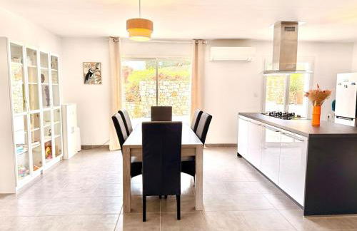 Vila Joyeuse - Foto 27