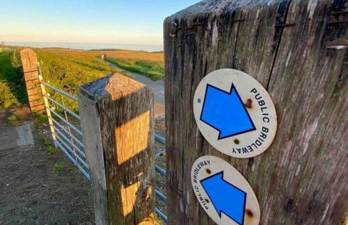 House - Free Parking & Sea Views - Foto 31