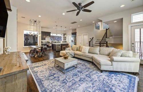 Rooftop EaDo Nr Downtown Yard BBQ Games WiFi - Foto 4