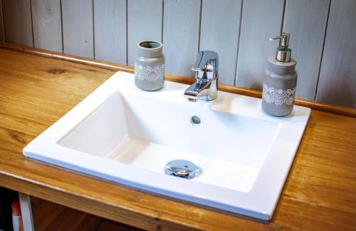 Chalet entier, vue panoramique, ruisseau et sauna. - Foto 64