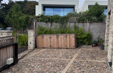 Canford Retreat - Photo 18