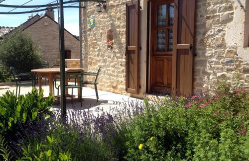 Le Genévrier - Gites Rocheflamme - Foto 4