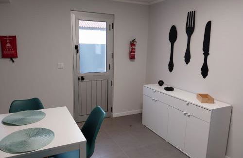 Apartamentos do Lameirinho - Photo 36