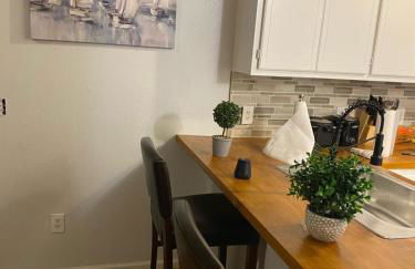 Beautiful House Sleeps 12 - Hot Tub - Breakfast - Walk to Beach - Foto 21