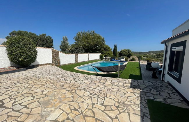 Modern Comfort in Minervois - Photo 11