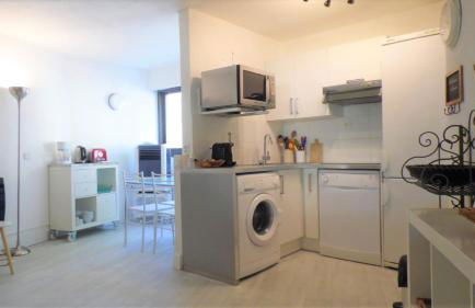 CANNES plage 2mn/45m2/vue mer/inernet/clim/parking privé - Photo 8