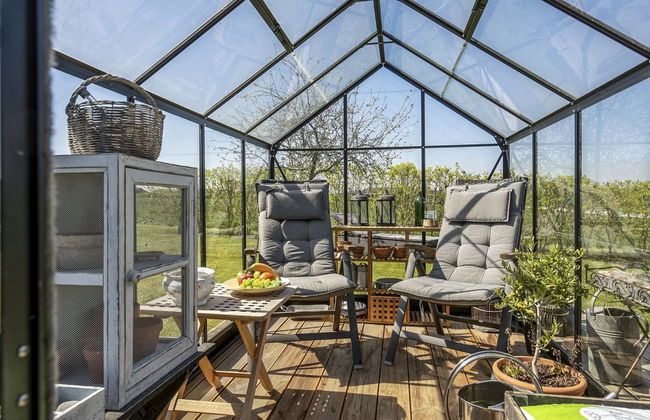 "Ylvie" - 150m from the sea - Foto 12