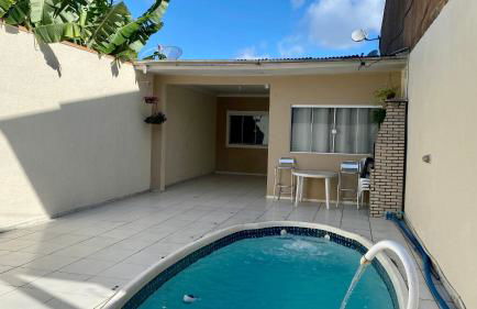 Casa de 2 QUARTOS COM PISCINA - Foto 1