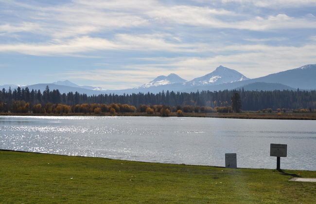 NEW Winter Retreat at Black Butte Ranch - Foto 17
