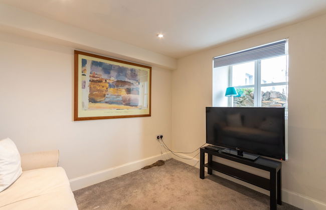 Cellardyke 3-bed Cottage, Sleeps 6 by Seafront - Foto 15