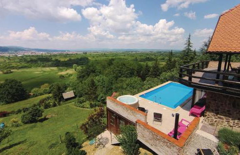 Beautiful Home In Samobor With Kitchen - Photo 15