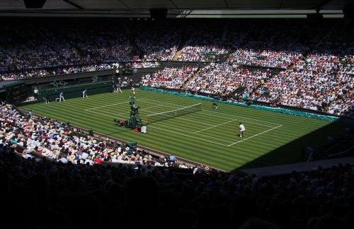 Charming Wimbledon 3-Bed Apt with Outdoor Area - Foto 34