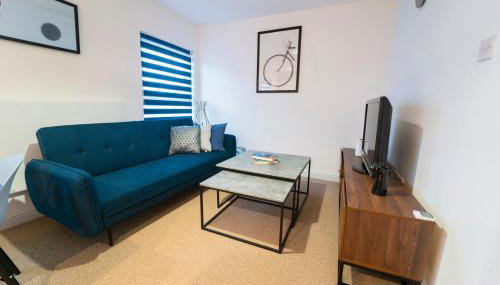 Stylish Self Check In Wigan Town Centre Apartment with Fast WiFi Ideal for Long Stays and Contractor Stays - Foto 2