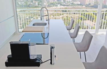 Loft Deluxe, Luminoso, Parking y Piscina - A 100 m del Mar AC - Photo 31