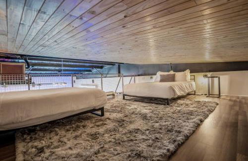 Maltby Motors 4 - Slab Loft & Art near Downtown - Foto 15