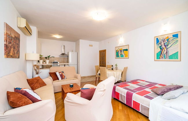 Down Town Apartments - Foto 14