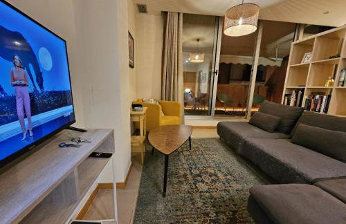 Big Terrace in private Loft on San Francisco street - Photo 19