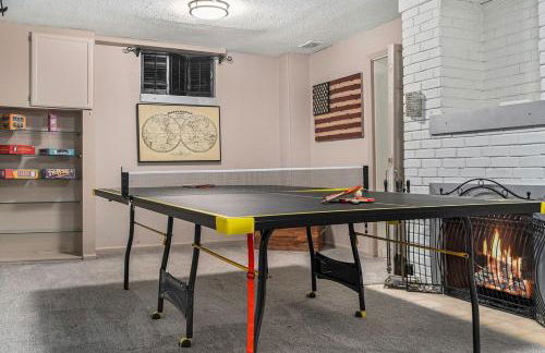 Peaceful Hillside Retreat Firepit & Spacious Yard - Photo 51