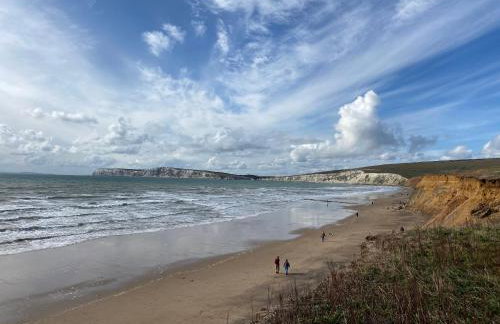 Three Gables, West Wight village house, Sleeps 10 - Photo 21