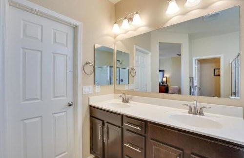 Near Estrella Mtn! Desert Escape with Outdoor Oasis - Foto 17