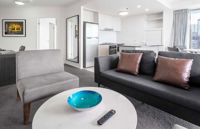 Oaks Brisbane on Felix Suites - Photo 8