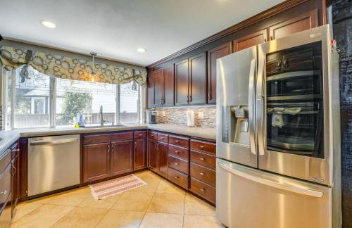 Hot Tub and Sauna Home 8 Mi to Downtown Tacoma! - Foto 9