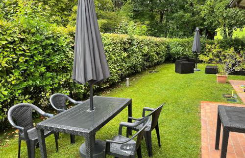 NEW Garda Golf Villa with pool and private garden - Photo 2