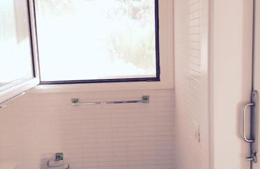 Villa in protected space in front of the sea - Foto 35