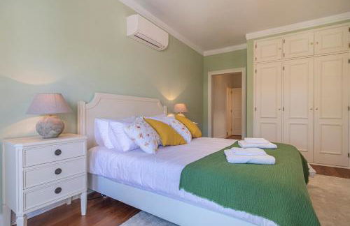 Luxury Colina Park - Photo 11