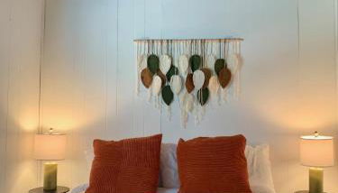 Lakefront Cottage in Secluded Cove - Foto 2