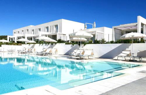 Resort con piscina a soli 250 mt dalla spiaggia La Pelosa - Foto 1