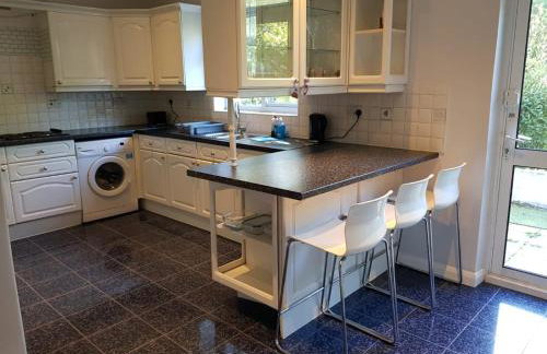 Hendon Home - Photo 6