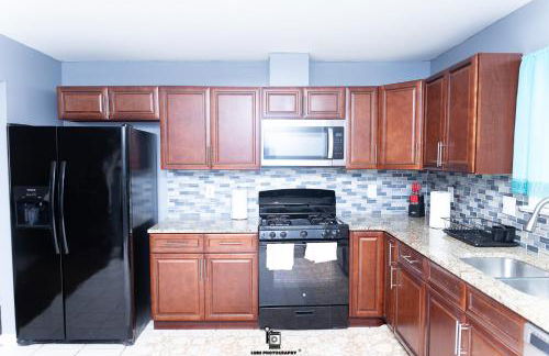 Beautifully Designed & Spacious Apartment in Newark 10mins from EWR Airport, Close to NYC and Beth Israel Hospital - Foto 43