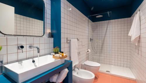 AQVA Rome Parco degli Acquedotti - Foto 5, towels, Shower