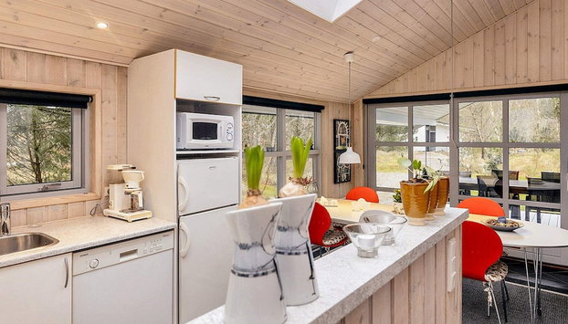 Lively Holiday Home in Ålbæk near Sea - Foto 5, Cocina privada