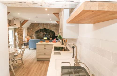 Sunstone Garreg Haul - Photo 10