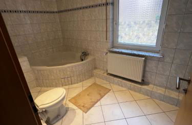 TOP Anbindung Nähe Hannover 2Min Lehrte BHF Check in bis 0 UHR - SELF Check in! - Foto 8