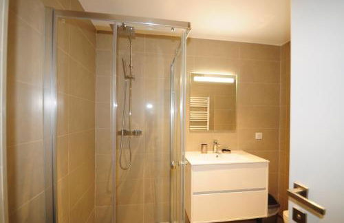 Les Volets Bleus - Foto 13