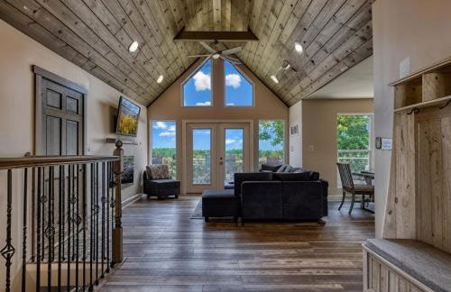 Broadview, River, Golf Course, Games, free Attraction Tickets, WIFI!!! - Foto 1