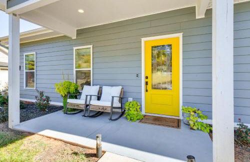 Waterfront Lake Hickory Retreat with Private Dock! - Foto 31