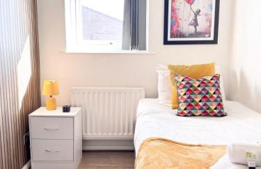 Contractor Stays by Furnished Accommodation Manchester - Foto 28