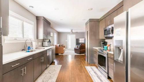 2 Bed Stay with Updated Bath and Kitchen - Foto 5