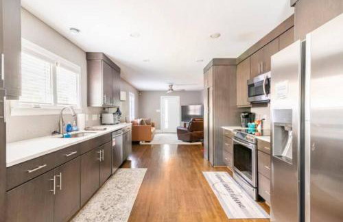 2 Bed Stay with Updated Bath and Kitchen - Foto 5