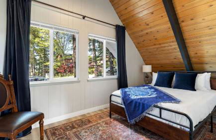 The Matterhorn Manor by Avantstay Harry Potter Inspired A-frame Home w/ Hot Tub & Views - Foto 53