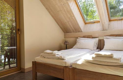 Mazursko - komfortowe apartamenty nad jeziorem, sauna, kominki na parterze - Foto 31