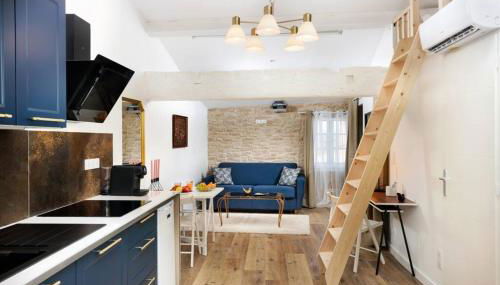 Le Palais d'Aliénor - parking gratuit - Foto 1, stove