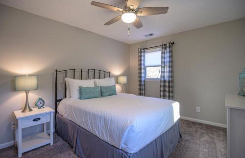 Ranch Style Home & Plenty Of BKYD Space Near KSU - Foto 29