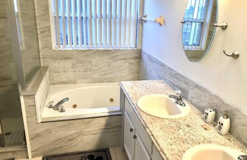 4 bedrooms pool home on golf course Fairways Estates - Foto 13